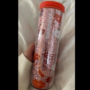 Starbucks Valentine’s 2021, glitter, heart, lips tumbler